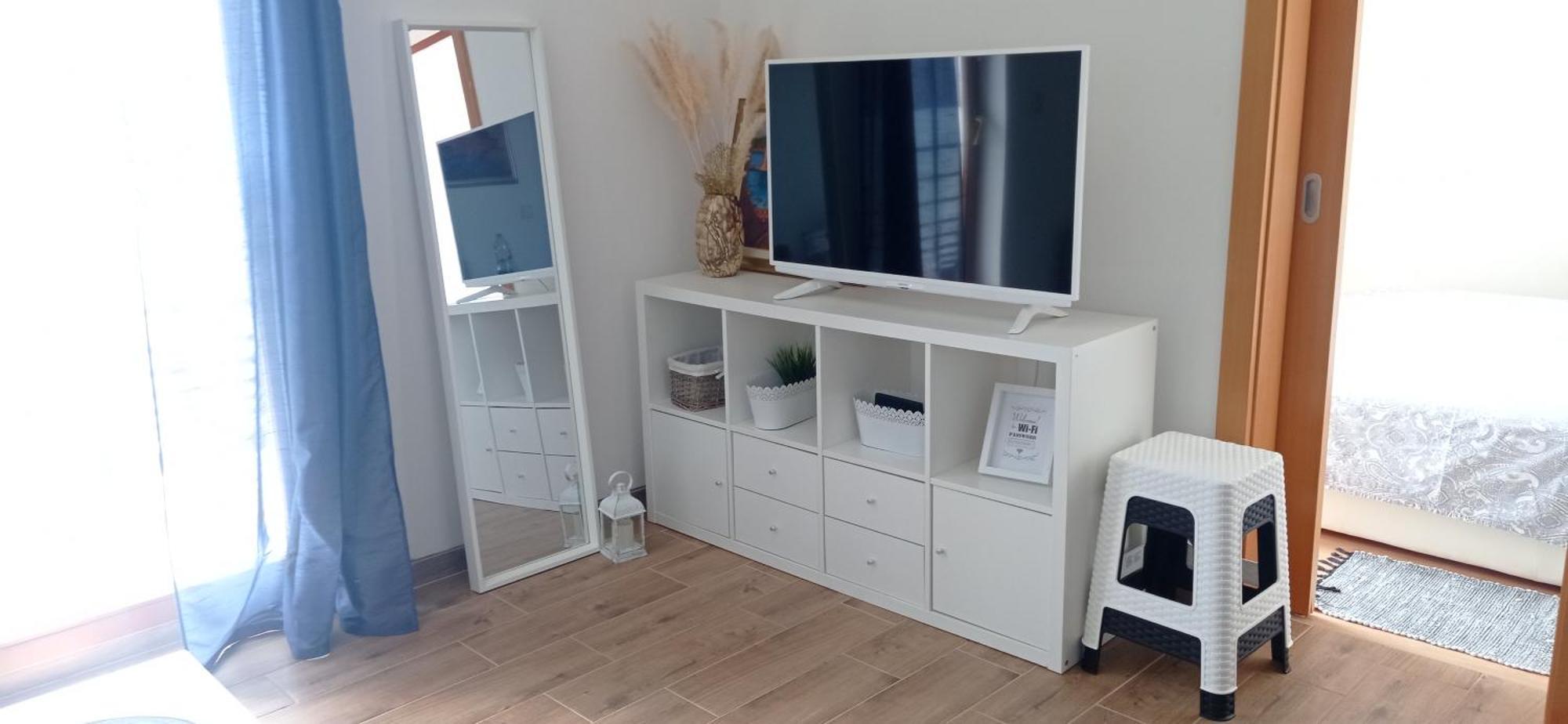 Cozy Apartmant With A Sea View In Орашац Екстериор снимка